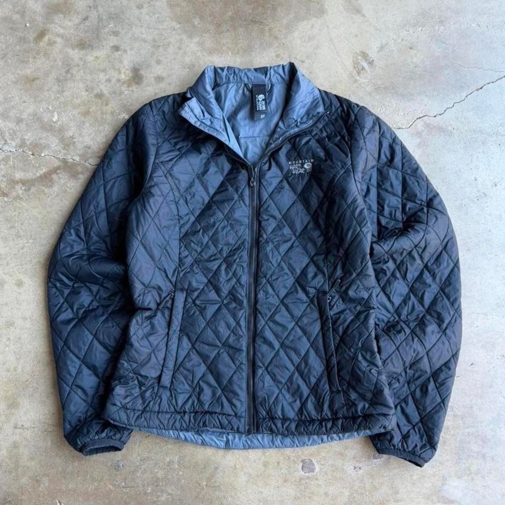 Mountain hard wear puffer zip up jacket size XS